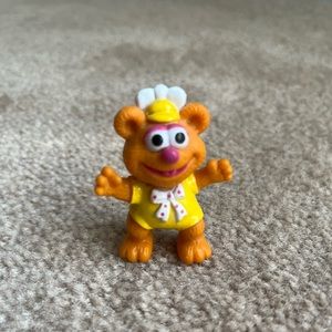 Vintage 1986 Muppet Babies Fozzie Bear Happy Meal Action Figure